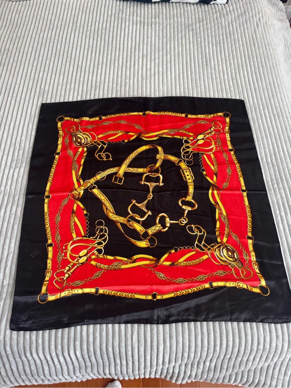 Black & Red Large Square Scarf – 90x90 cm – New